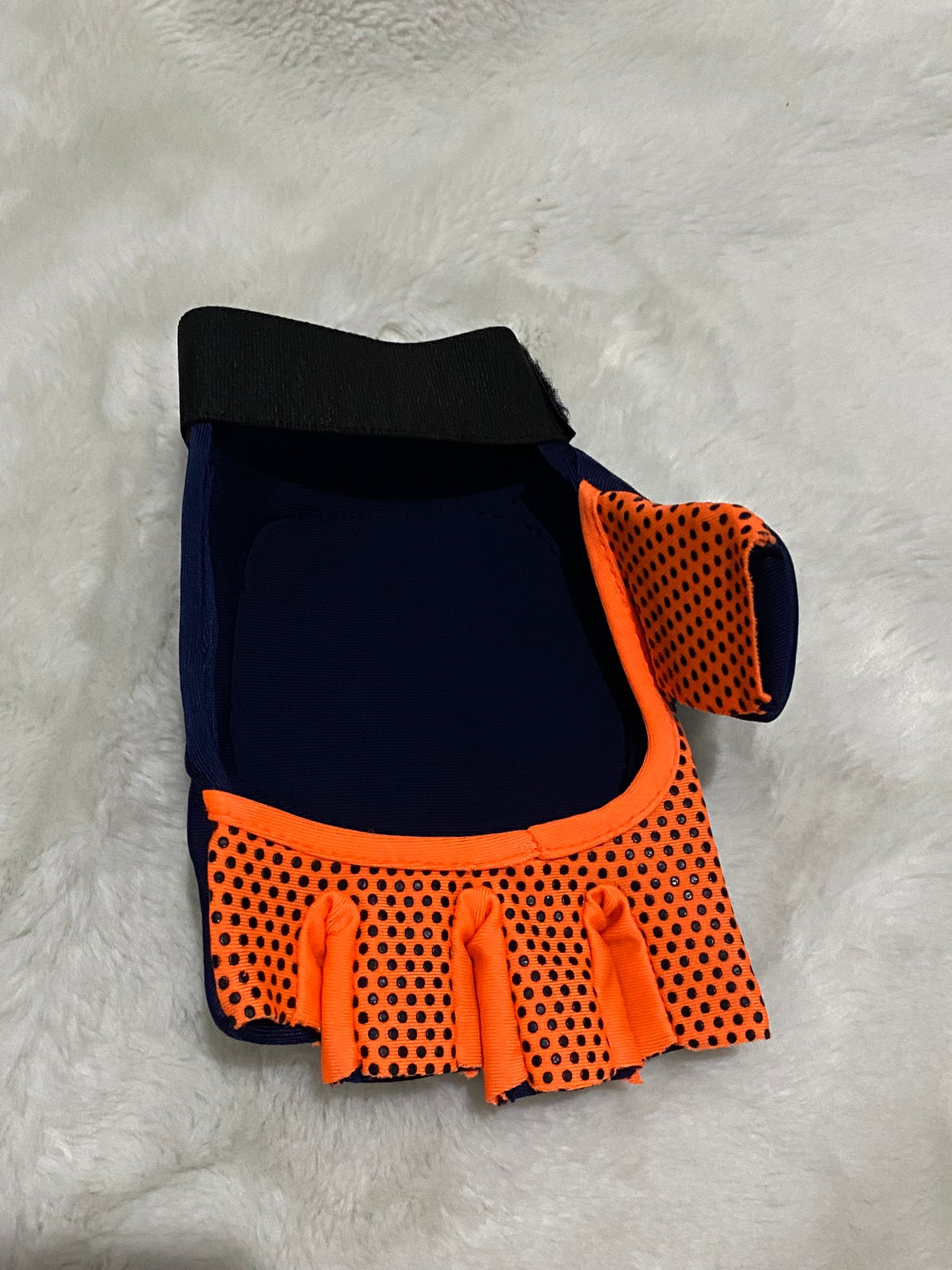 Field Hockey Gloves - Image 2